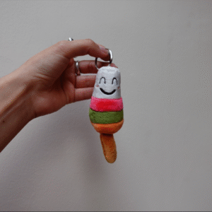 Llaveros de Comida Típica - LLAVERO HELADO DE SALCEDO